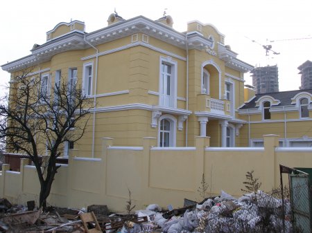 Утепление фасада загородного дома, строения