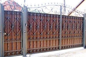 Новинка: забор из бессера Новинка: забор из бессера
